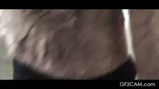 مراهق روسي يمارس الجنس مع سمراء ذات رسم جسدي مثير