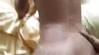 خضوع فموي كامل: تخدم زبه الكبير