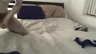 احلى ترمة طرية في سكس جزائري و فتاة تزهي نياكها بجسمها المليح و سوتها