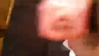 جلسة سحاق: المرة الأولى بين المستأجرة البريطانية وجارتها