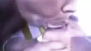 الفتاة السودانية المثيرة لا تمل من القضيب السميك