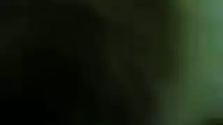 مصرية عاهرة تتباهى بثدييها الكبيرين قبل جنس عنيف