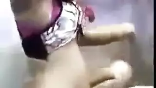 ضعف العاهرات: عرض ويب كام بورنو صريح مباشر