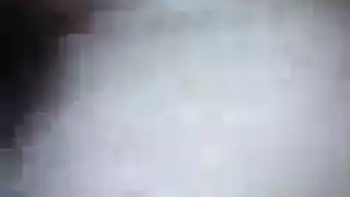 تئن من أجل ذلك القضيب الأسود السميك بداخلها