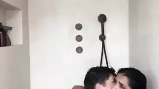 نيك في البانبو في الحمام