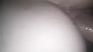 حفلة جماع مع نساء ممتلئات: امرأتان مثيرتان ورجل محظوظ