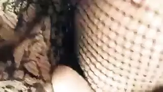 زيارة المدرس السرية تتحول إلى جلسة جنس إباحي عنيف