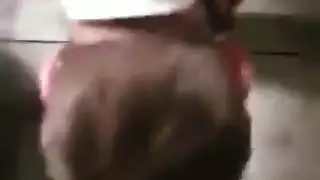 ياباني بالشارع جماعي