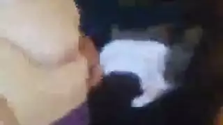 يوم مشمس مع إيلاج مزدوج مع العاهرة حمراء الشعر والمراهقة الصغيرة جينا