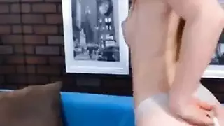 عسولة النادي الراقي تطلب الدفع بالسائل المنوي على ثدييها الكبيرين