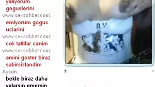 امرأة تركية ناضجة تمارس الجنس على الكاميرا مع قذف غزير