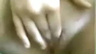 بينيك اخته حقيقي والكاميرا بتصورهم دون علمهم