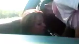 جلسة جنس في السيارة: فتاة مصرية تركب زب السائق