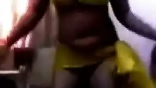 رقص وبين تقلع