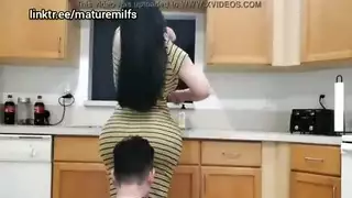 مشاهد صريحة للفرج والقضيب