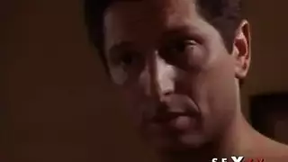 تذكر اسمي وأنت تئن