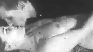  مراهق مختلس النظر ينكشف ويقذف حمولته