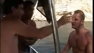 قصص خيال شيكابيكا الجماعي الجنسي الخشن