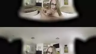 واقع افتراضي إباحي: حركة صعبة ومكثفة