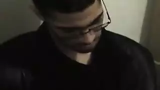 العاهرة الناضجة بيغس في جلسة شرجية متطرفة