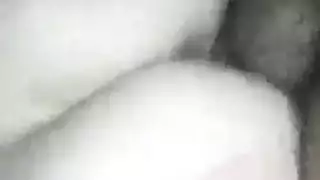 شباب كبار جابوا واحده وناكوها