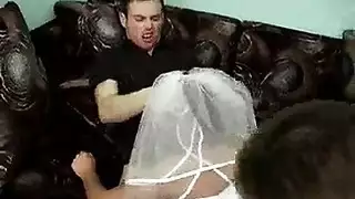 أستاذ متطلب يملأها بقضيبه