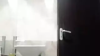 جنس شرجي مزدوج مع ملكة الإغراء المصرية سما