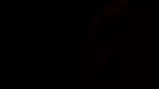 بعد سيجارة، هذه الأم الشقراء تلعق فم ابنها بشهوة