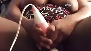 المحترم الأسود يملأ كل الثقوب في جلسة مثلثة صعبة