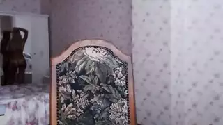 ليلة جامحة للشاب الوسيم مع فتاتين مستعدتين
