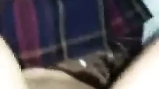 جدة كورية تتدنس بقضبان متعددة