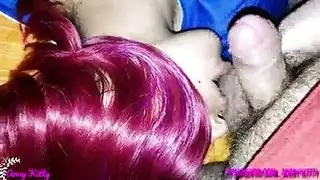 نيك جامح في غرفة النوم: شقيق سكران يُملأ بالسائل المنوي