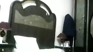 نيك سري مع امرأة مصرية تحب الأفلام الإباحية