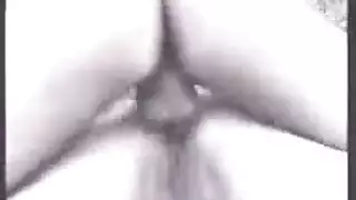 فيلم إباحي في الخارج: رجل جزائري ينيك طالبة في مشهد ثلاثي