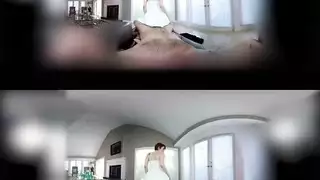 إباحية الواقع الافتراضي: شقراء تلعق الزب وتشرب المني