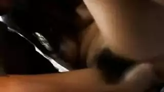 محطة شاحنات إكس إكس إكس: مراهق يمارس الجنس للكاميرا