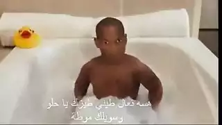 كوميديا جنسية حارة: عيد نيك قوي بكل الفتحات