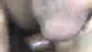 قضيب طويل سمين يضرب هذه الفتيات المشعرات من الدي في دي بعمق