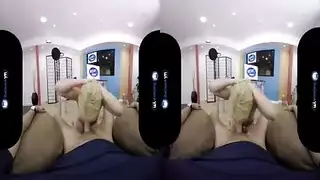 عالية الشرموطه بتستمتع بالنيك في الواقع الإفتراضي