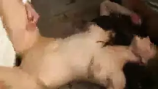 الفتاة التايلاندية لا تمارس الجنس القاسي إلا عندما تكون مستثارة